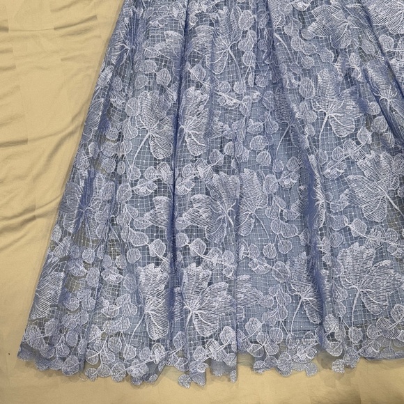 Charming Floral Lace Kids Dress in Light Blue - Picture 3 of 7